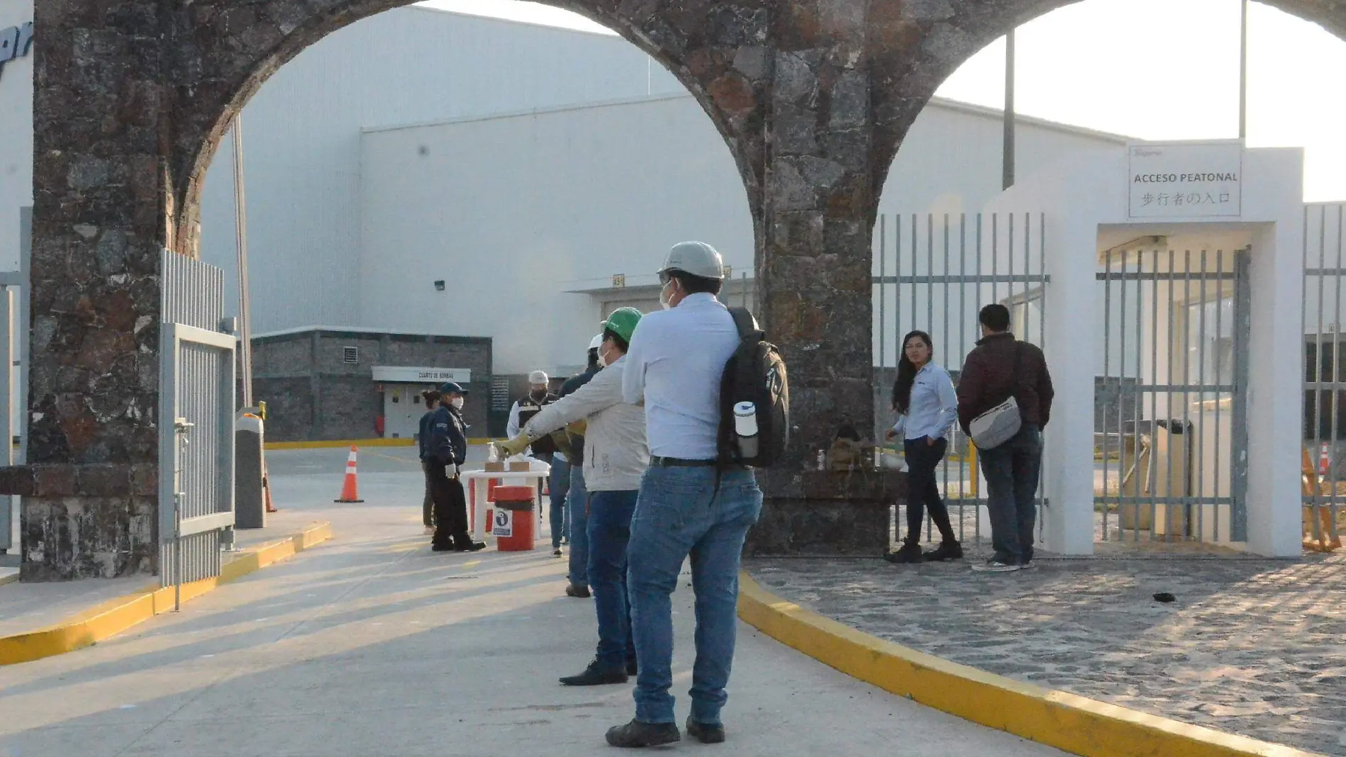 Son alrededor de 396 plazas formales para diferentes empresas de la zona metropolitana. Luis Lu_vanos.El Sol de San Juan del R_o.